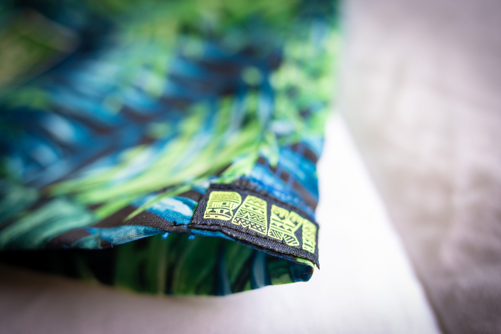 100 pcs boardshorts