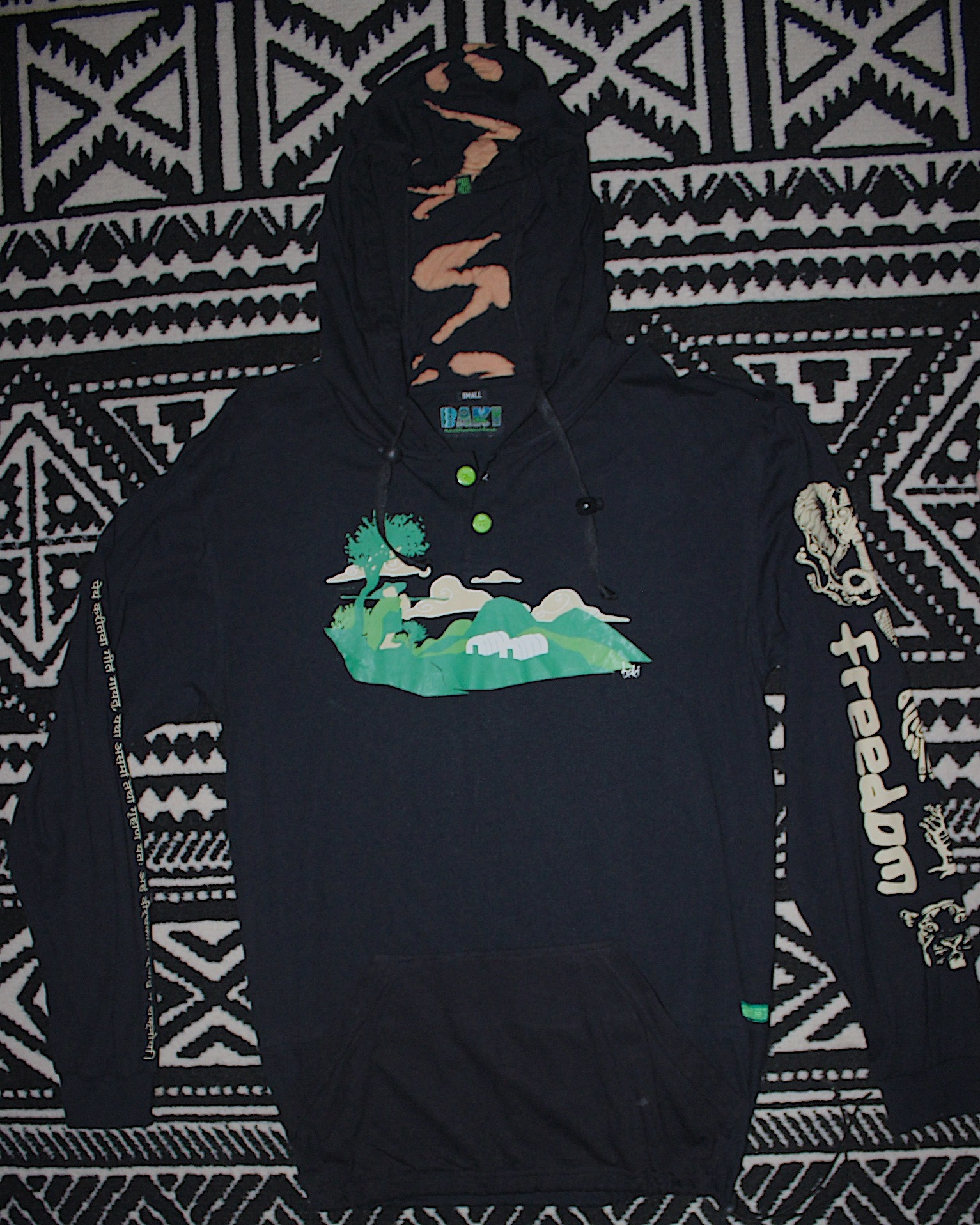 Light weight bamboo hoodie - Image 4