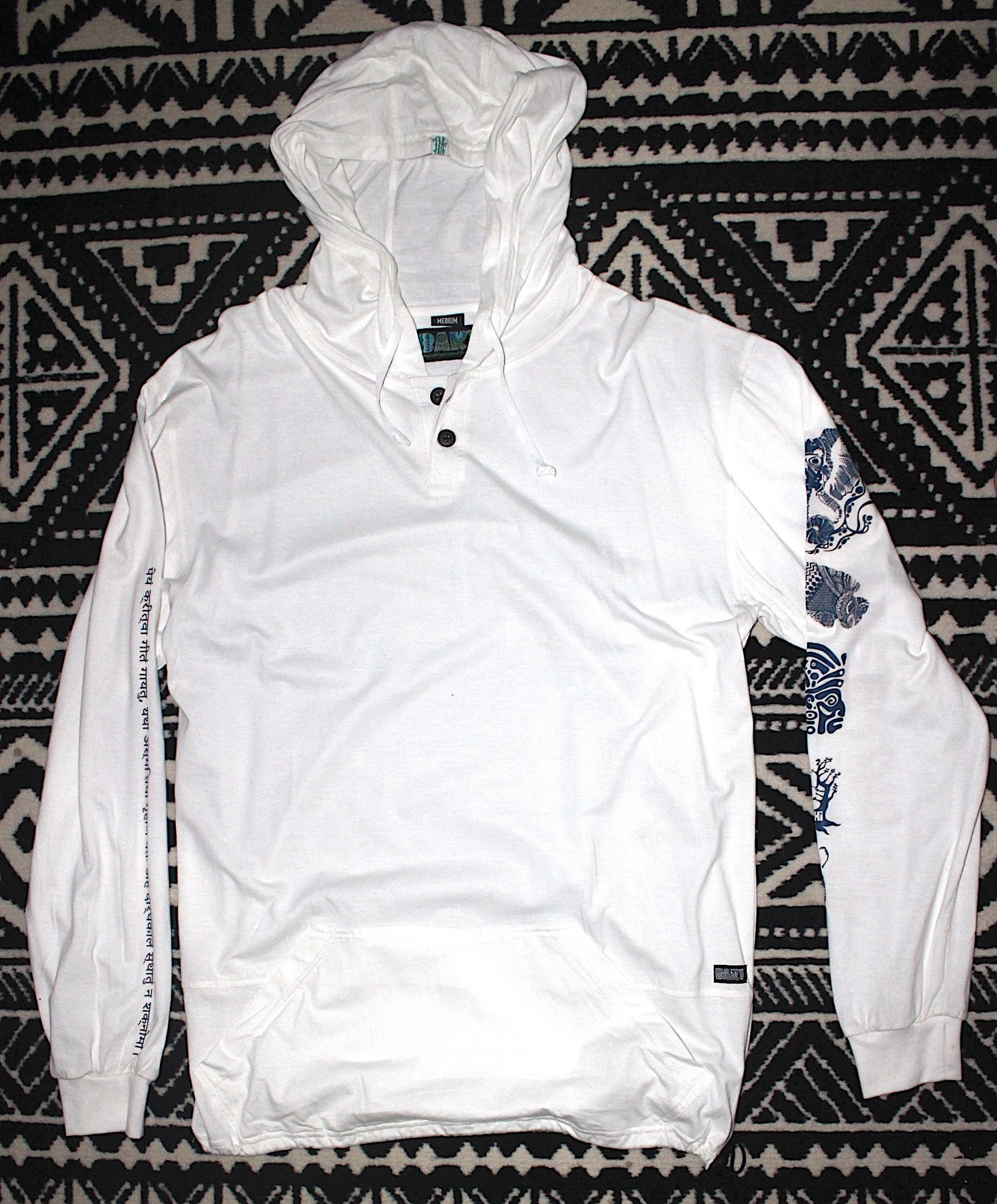 Light weight bamboo hoodie - Image 2